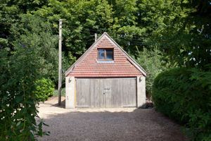 Double Garage - click for photo gallery